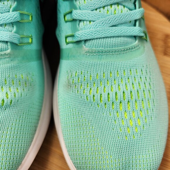 Nike Free RN 2018 Womens Blue Running Shoes Sneakers Size 9 - Picture 4 of 9